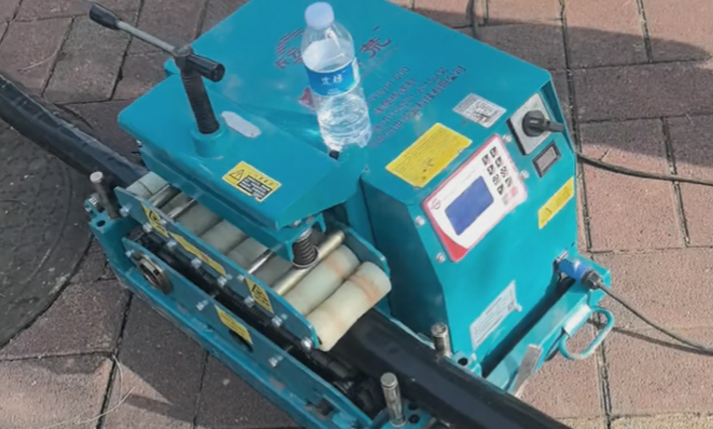 电缆敷设提质增效用电缆输送机!