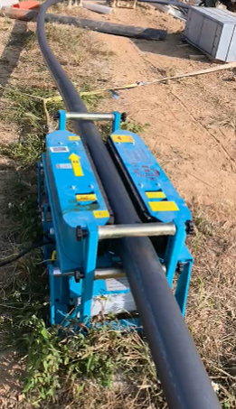 900加强型电缆输送机户外施工